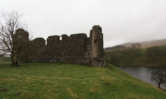 Morton Castle in Schottland